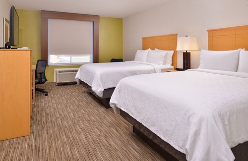 Stockton Hotel | Discover Holiday Inn Express Stockton Southeast, Rated 8.8/10