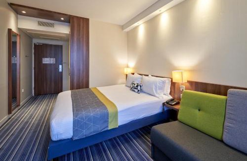 Neudorf Ouest Hotel | Holiday Inn Express Strasbourg Centre by IHG