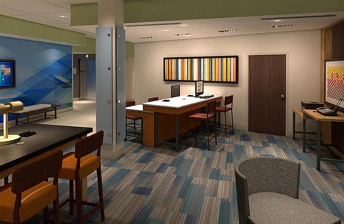 Everman Hotel | Comfortable Holiday Inn Express & Suites in Forest Hill, TX
