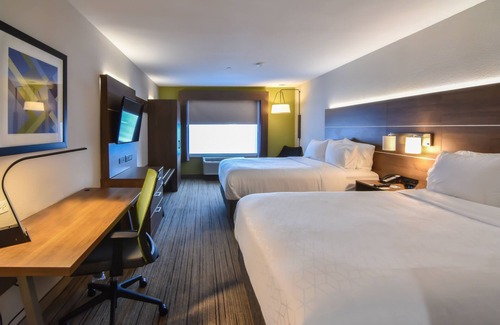 Pike Hotel | Experience Comfort at Holiday Inn Express Indianapolis Northwest
