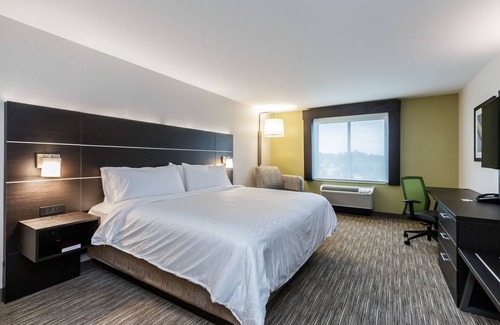 Saint Marys  Saint Joseph County Hotel | Relaxing Holiday Inn Express & Suites Near South Bend Casino
