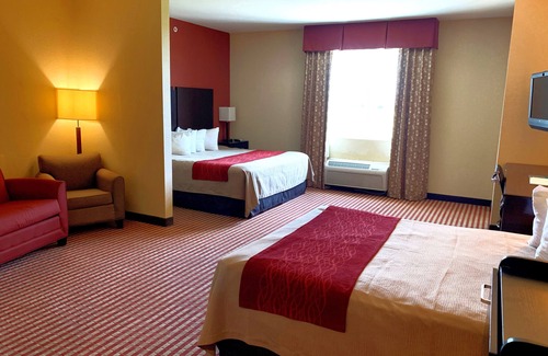 Bridgeport Hotel | Convenient Hometown Executive Suites with Pool & Restaurant