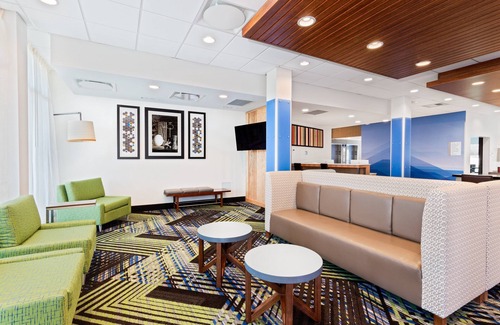 Niceville Hotel | Top-Rated Holiday Inn Express & Suites in Niceville