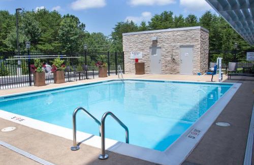 Cottondale Hotel | Inviting Holiday Inn Express & Suites - Tuscaloosa East
