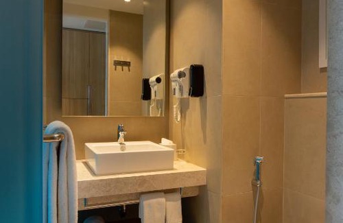 Hoskote Hotel | Comfortable Stays at Holiday Inn Express Bengaluru Old Madras