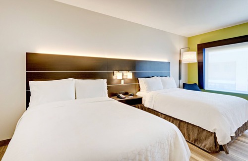 Clemmons Hotel | Guest Rated 9.6: Holiday Inn Express & Suites Clemmons