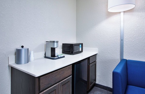 Eden Prairie Hotel | Unforgettable Stay at Holiday Inn Express Eden Prairie