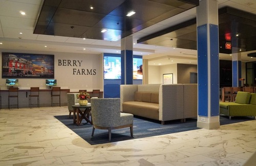 Franklin Hotel | Top-Rated Holiday Inn Express & Suites Franklin Awaits You