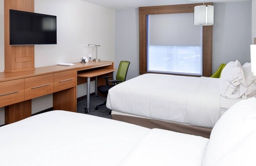 Lexington Hotel | Comfortable Holiday Inn Express & Suites Lexington Midtown