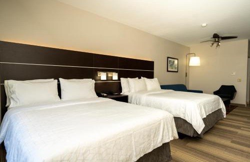 Deer Park Hotel | Explore Holiday Inn Express & Suites Deer Park with Ocean Views