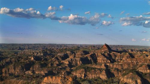 Glendive Hotel | Discover the Holiday Inn Express & Suites Glendive Experience