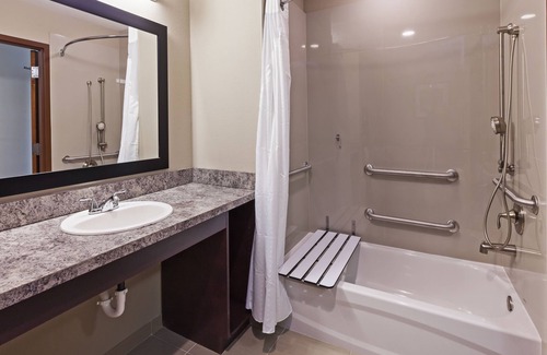 Glenpool Hotel | Top-Rated Holiday Inn Express & Suites in Glenpool-Tulsa