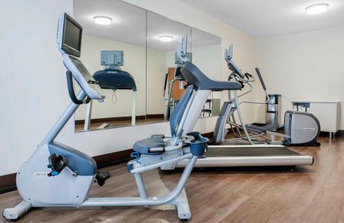 Harrison Hotel | Discover Holiday Inn Express & Suites Harrison - Family-Friendly Stays