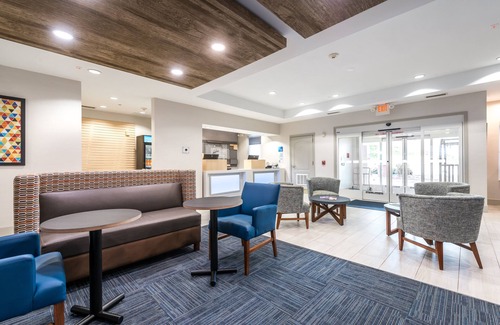 LaGrange Hotel | Discover Holiday Inn Express & Suites Lagrange I-85