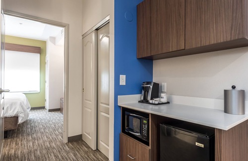 LaGrange Hotel | Discover Holiday Inn Express & Suites Lagrange I-85