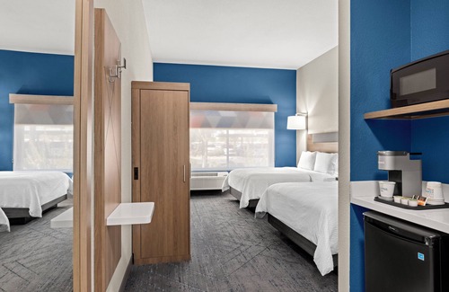 Maryvale Hotel | Discover Holiday Inn Express & Suites Phoenix West Tolleson