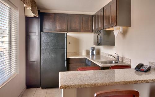 Sunset Heights Hotel | Top-Rated Holiday Inn Express Orem-North Provo Awaits You