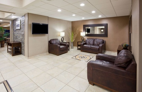 Aberdeen Hotel | Comfortable Stay at Holiday Inn Express & Suites Aberdeen
