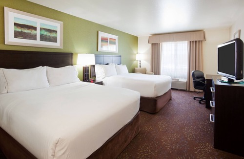 Aberdeen Hotel | Comfortable Stay at Holiday Inn Express & Suites Aberdeen