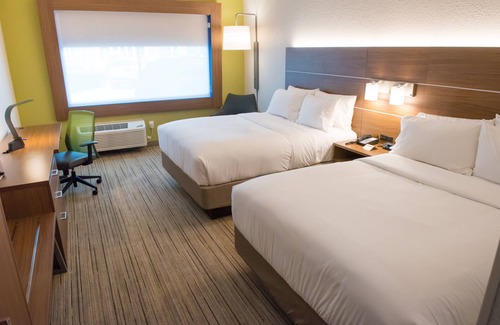 Dayton Hotel | Top-Rated Holiday Inn Express & Suites Dayton North