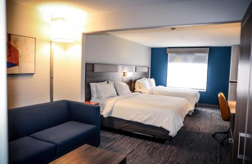 Douglas Hotel | Comfortable Stay at Holiday Inn Express & Suites Douglas