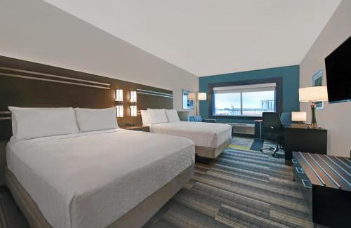 Memorial Hotel | Convenient Stay at Holiday Inn Express & Suites Memorial