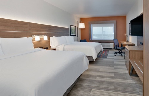 Plano Hotel | Top-Rated Holiday Inn Express & Suites Plano East - Richardson