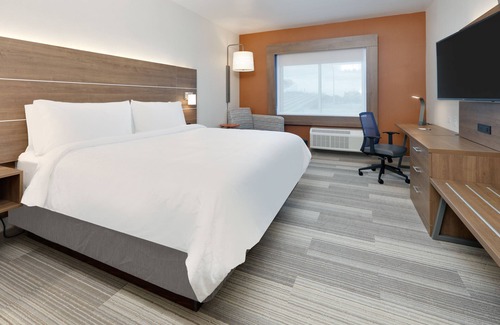 Plano Hotel | Top-Rated Holiday Inn Express & Suites Plano East - Richardson