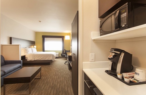 Southside Hotel | Family-Friendly Stay at Holiday Inn Express Santa Fe