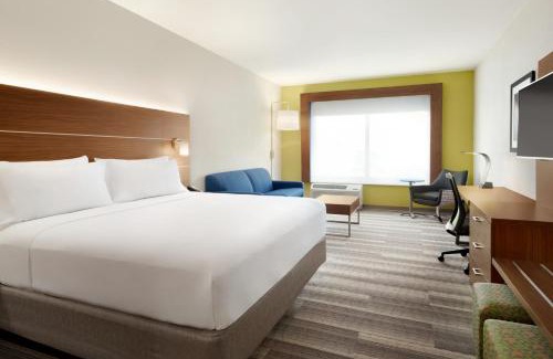 Wilder Hotel | Inviting Holiday Inn Express & Suites in Cincinnati South