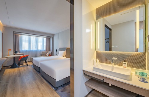 Wuzhong Hotel | Comfortable Stay at Holiday Inn Express Suzhou Luzhi