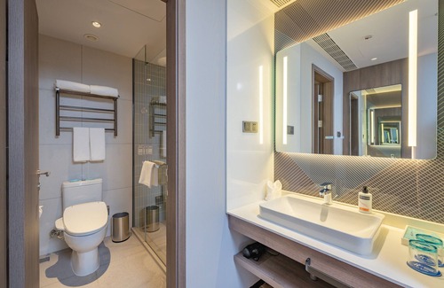 Wuzhong Hotel | Comfortable Stay at Holiday Inn Express Suzhou Luzhi