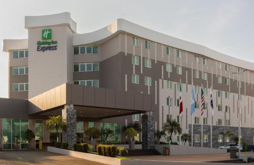 Tapachula Hotel | Experience Comfort at Holiday Inn Express Tapachula, IHG