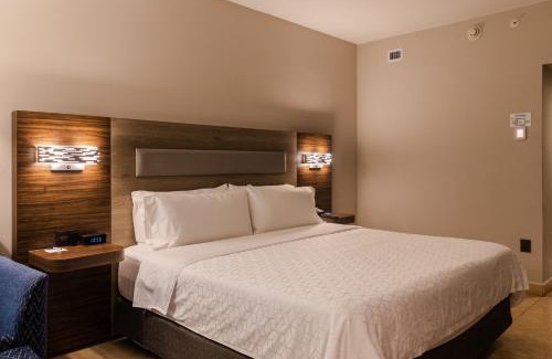 Tapachula Hotel | Experience Comfort at Holiday Inn Express Tapachula, IHG