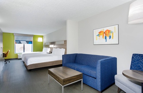 North Beach Hotel | Top-Rated Holiday Inn Express & Suites Near Jacksonville Beach