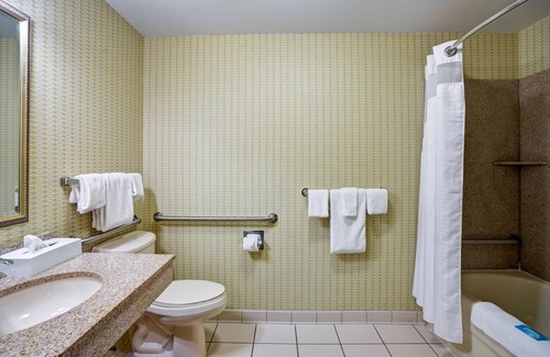 Christiansburg Hotel | Relax at Holiday Inn Express & Suites Christiansburg