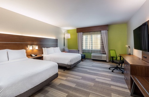 Moreno Valley Hotel | Discover Holiday Inn Express & Suites Moreno Valley, CA