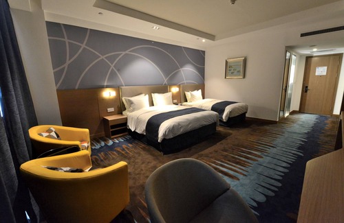 Weihai Hotel | Comfortable Stay at Holiday Inn Express-Weihai Economic Zone