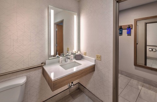 Winnemucca Hotel | Comfortable Stay at Holiday Inn Express Winnemucca