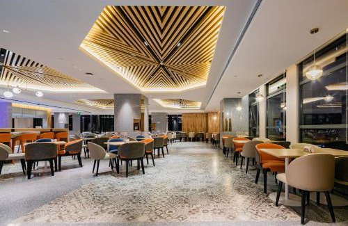 Yanta Qu Hotel | Comfortable Stay at Holiday Inn Express Xi'an High Tech Zone