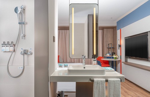 Jimei Hotel | Comfortable Stay at Holiday Inn Express Xiamen Jimei