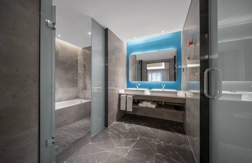 Yixing Hotel | Explore Comfort at Holiday Inn Express Yixing, IHG Hotel