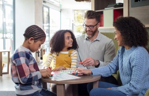 Ruemlang Hotel | Pet Friendly Holiday Inn Express Zürich Airport - 8.3/10 Rating