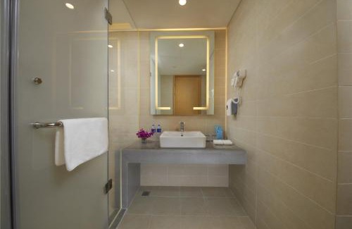 Zhengdong New Area Hotel | Comfortable Stay at Holiday Inn Express Zhengzhou Zhengdong