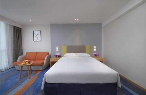 Zhengdong New Area Hotel | Comfortable Stay at Holiday Inn Express Zhengzhou Zhengdong
