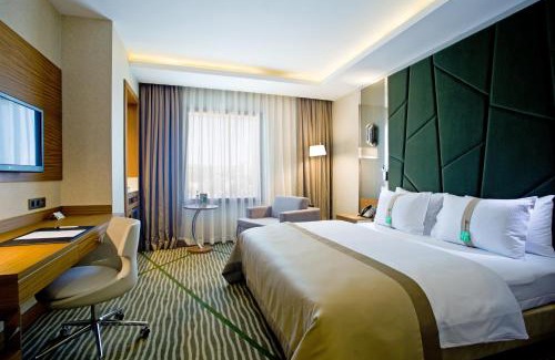 Gaziantep Hotel | Pet-Friendly 4-Star Holiday Inn Gaziantep with Spa Retreat