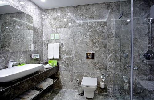 Gaziantep Hotel | Family-Friendly Holiday Inn Gaziantep with Spa & Dining