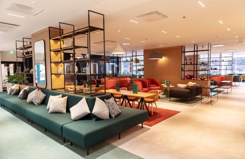 Pasila Hotel | Exceptional Holiday Inn Helsinki - Expo with Spa and Dining