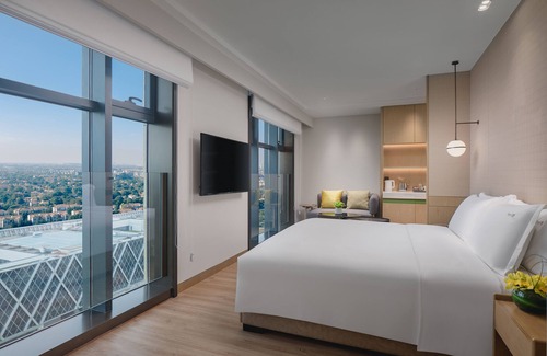 Kunshan Hotel | Top-Rated Holiday Inn Hotel & Suites Kunshan Huaqiao