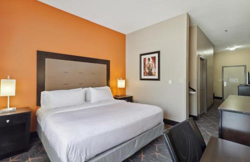 Slidell Hotel | Comfortable Stay at Holiday Inn Hotel & Suites Slidell